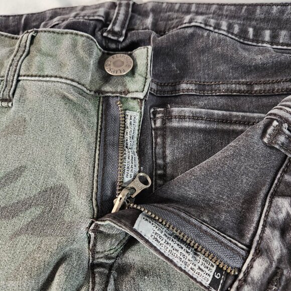 Flip Side Juniors Sz 9 Reversible Skinny Jeans Green Camo Stretch Comfort Skinny - Picture 9 of 12